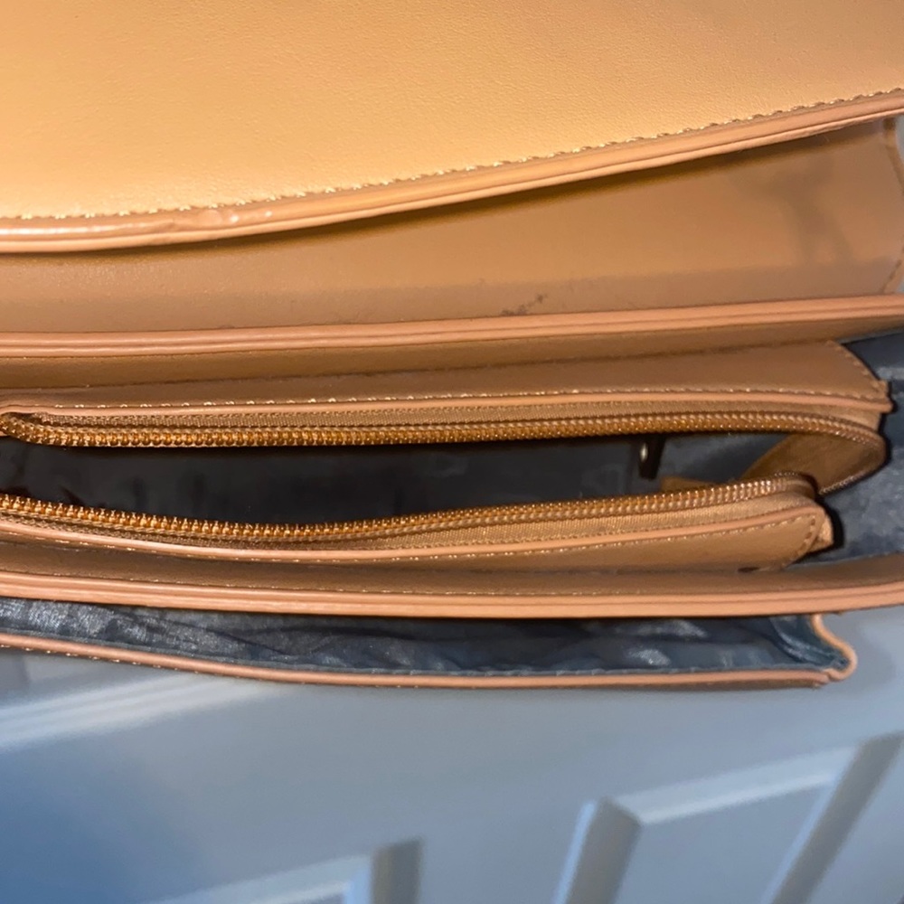 👜 PIXIE MOOD Zoe Crossbody Bag in Faux Tan Leather. Good Condition! - Picture 6 of 7